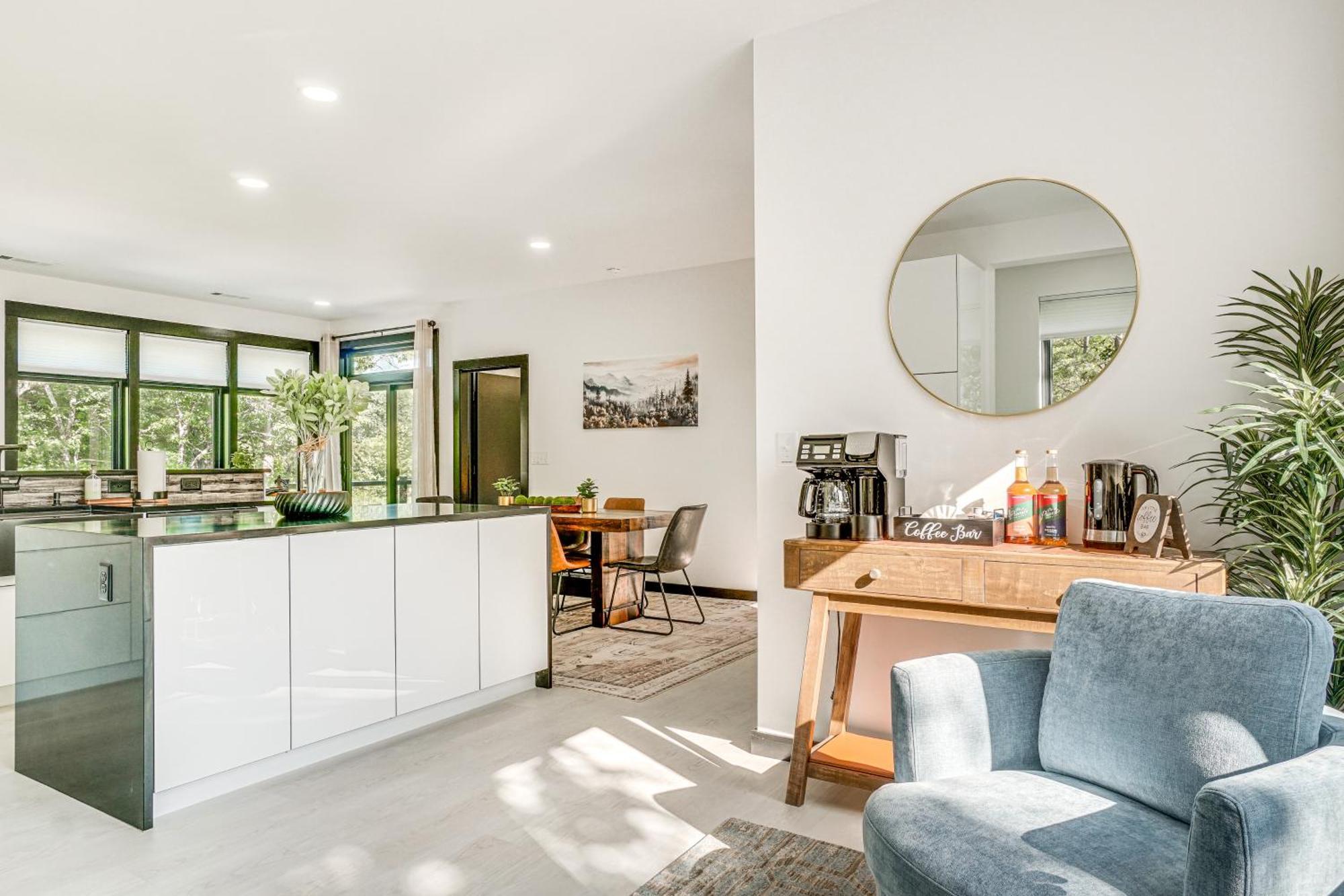 Luxury Modern Home On Golf Course With Game Room! Helen Esterno foto