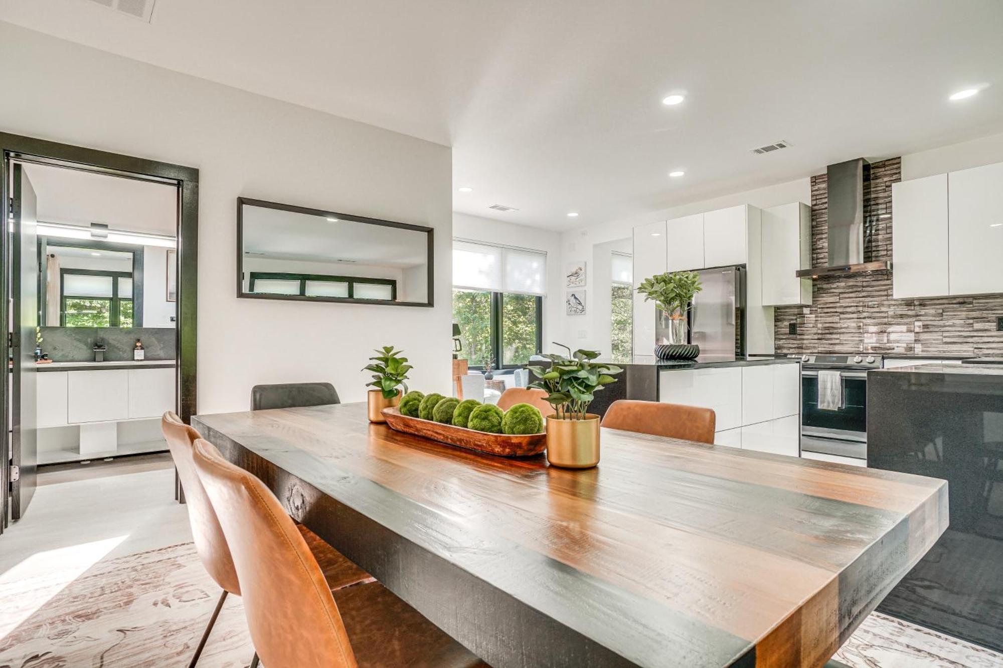 Luxury Modern Home On Golf Course With Game Room! Helen Esterno foto