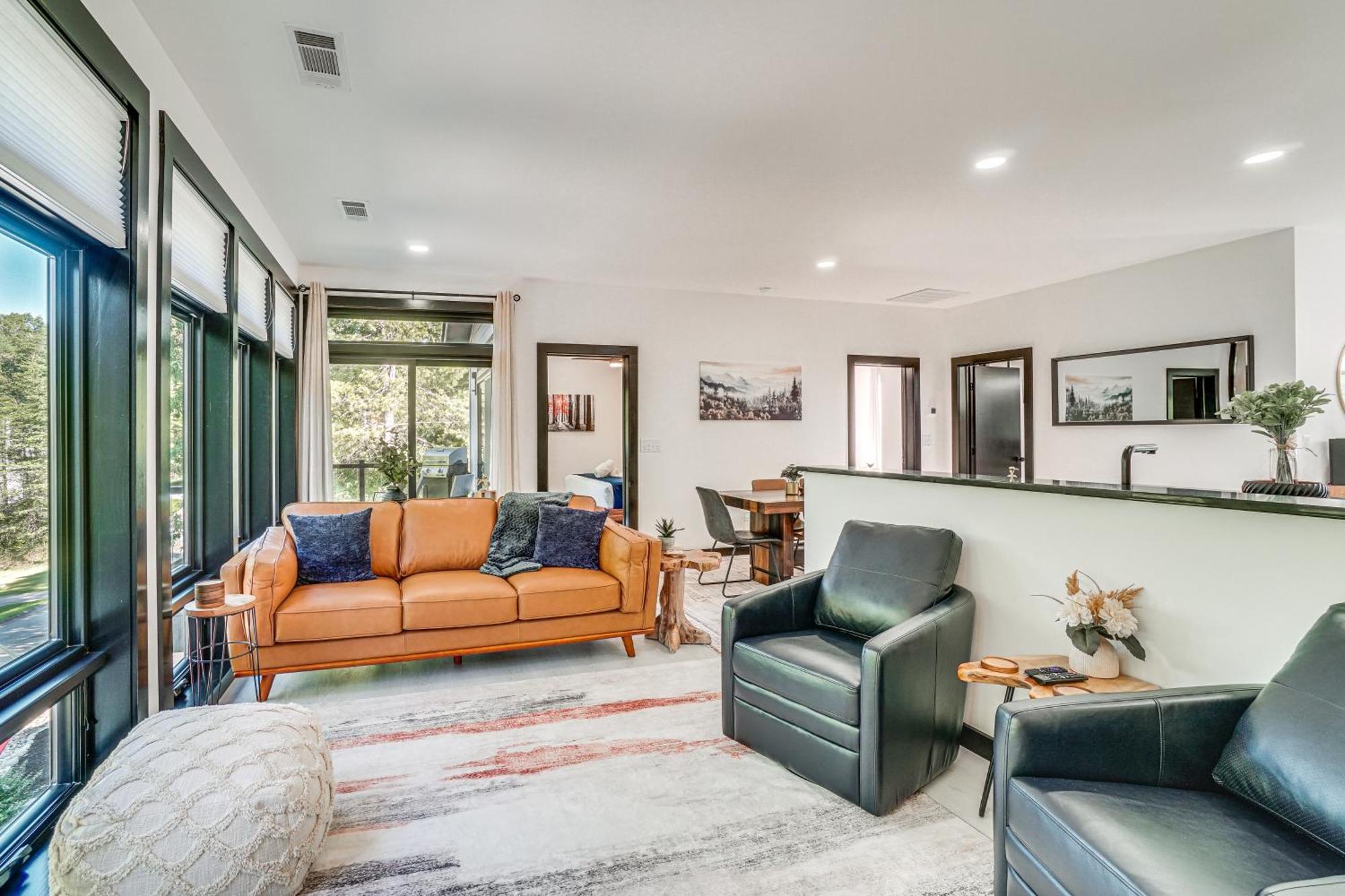 Luxury Modern Home On Golf Course With Game Room! Helen Esterno foto