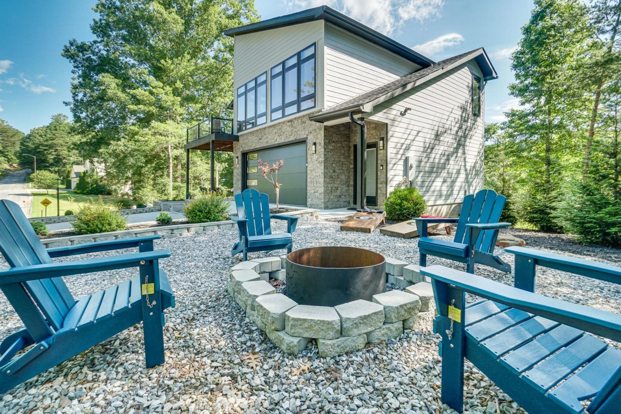 Luxury Modern Home On Golf Course With Game Room! Helen Esterno foto